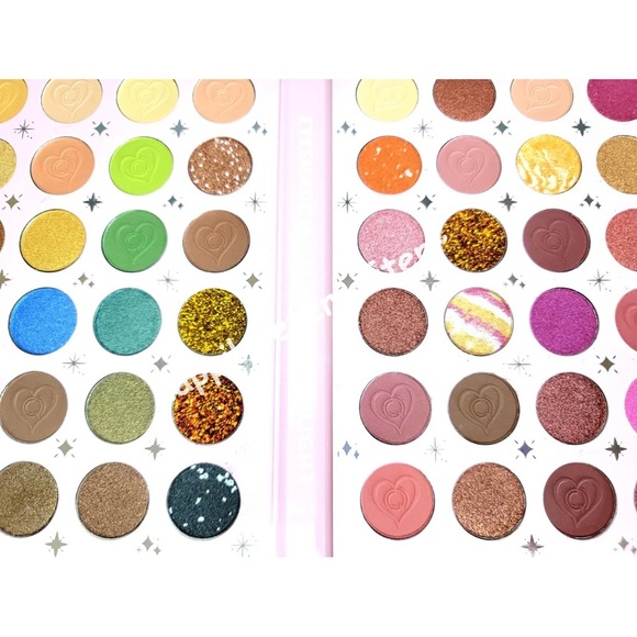 New Shakira Makeup Palette - All in one Eyeshadow, Highlighter & Blusher Palette - Picture 6 of 9